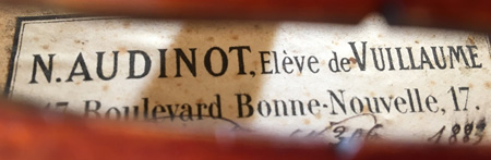 Blanchi label